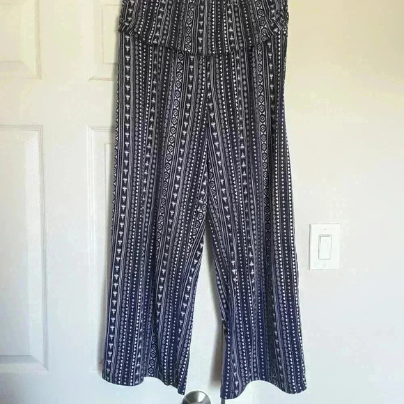 Maxine Nichols pull on crop pants - Picture 1 of 6